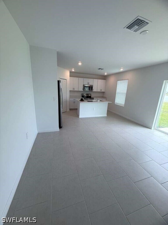 Photo - 11613 Savanna Lks Blvd