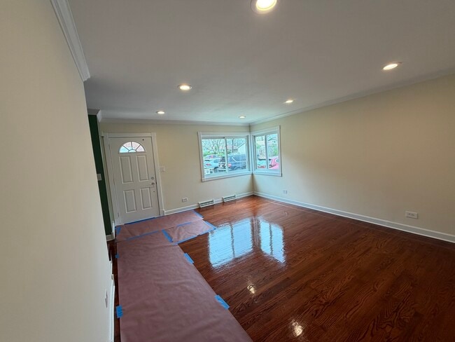 Photo - 140 E Northwest Hwy Unit I