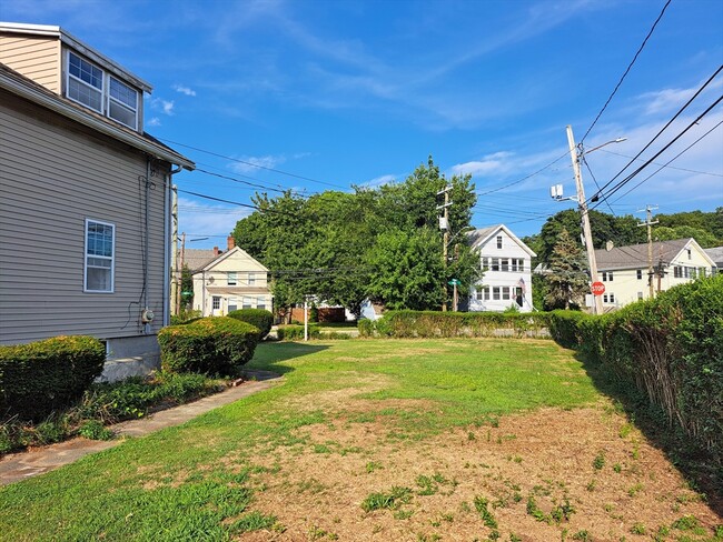 Photo - 158 Baker St