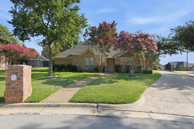 Building Photo - "Spacious Colleyville Gem Featuring 4 Bedrooms, 2 Living Areas and Exceptional Outdoor Space!"
