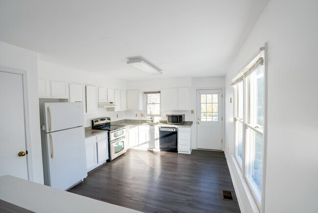 Photo - 8729 36th Ave