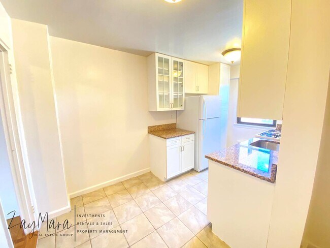 Photo - 300 Pelham Rd