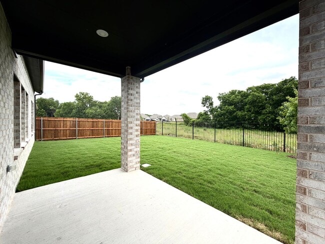Photo - New Construction 5 Bedrooms backs to greenbelt!