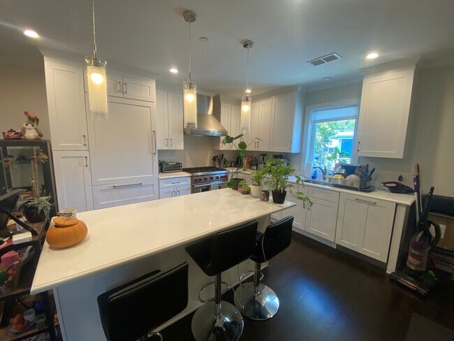 Photo - 57 Hurley St