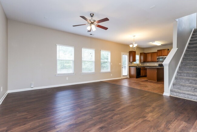 Photo - 137 Centerra Springs Dr