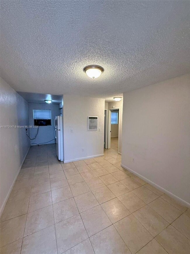 Building Photo - 14140 NW 24th Ct Unit 301 Rental