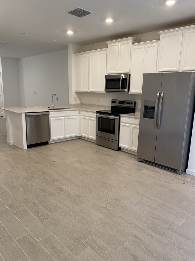 Photo - 3409 SW 34th Avenue Cir