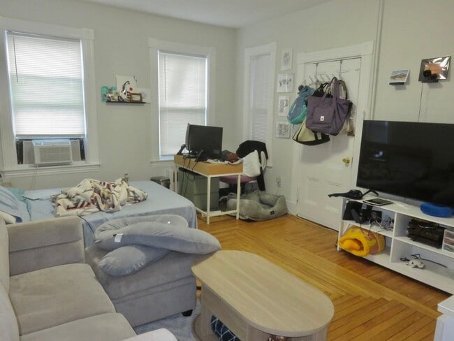 36 Harvard St Unit 1