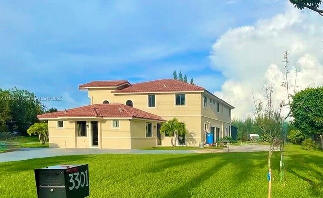 Photo - 3301 SW 139th Ave