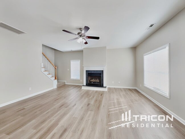 Photo - 5513 Landreaux Dr