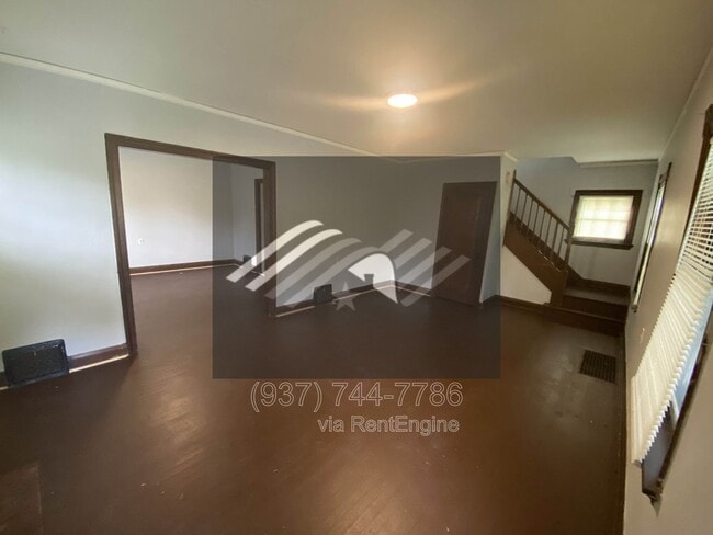 Photo - 500 W Parkwood Dr