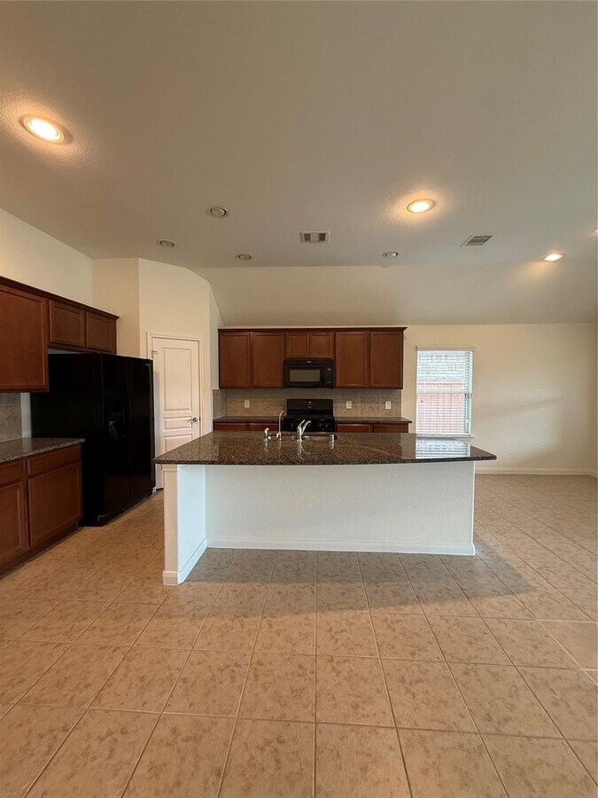 Photo - 22646 Triangle Ridge Dr