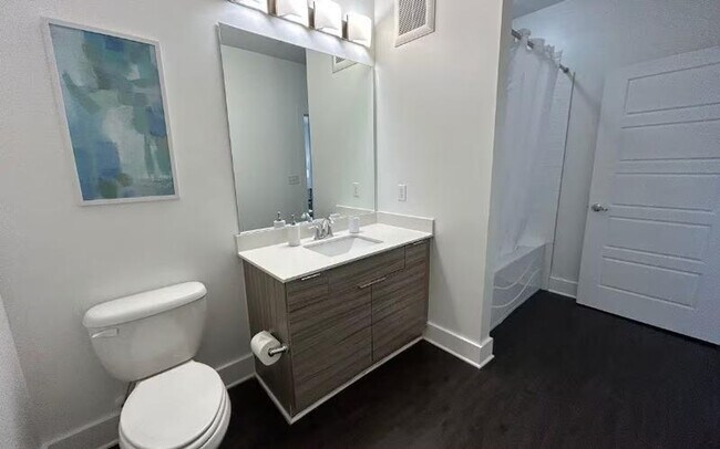 Photo - 728 Ralph McGill Blvd NE Unidad ID1344756P