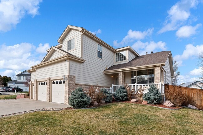 Photo - Long Realty & Property Management - Big home. Big yard. Big vibes. 6 beds 4 baths 3,556 sq ft Aur...