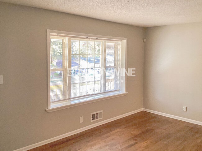 Photo - 4116 Snapfinger Way