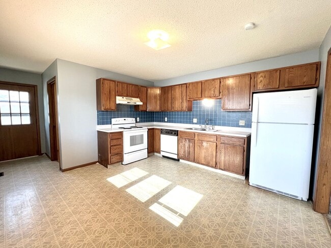 Building Photo - 1309 8th Ave Unit 1309 8th Avenue- Apt. A