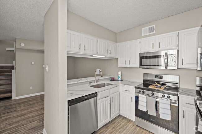 Interior Photo - Fielder Crossing Rental