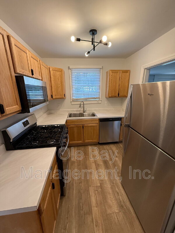 Photo - 251 Azalea Cir W