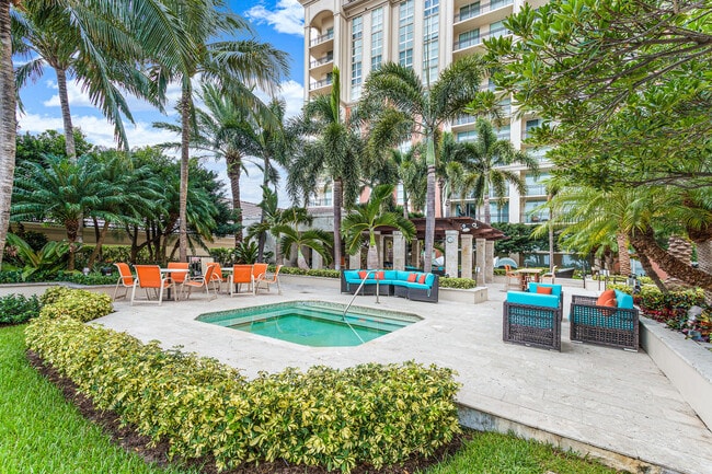 Photo - 550 Okeechobee Blvd Unit 1118