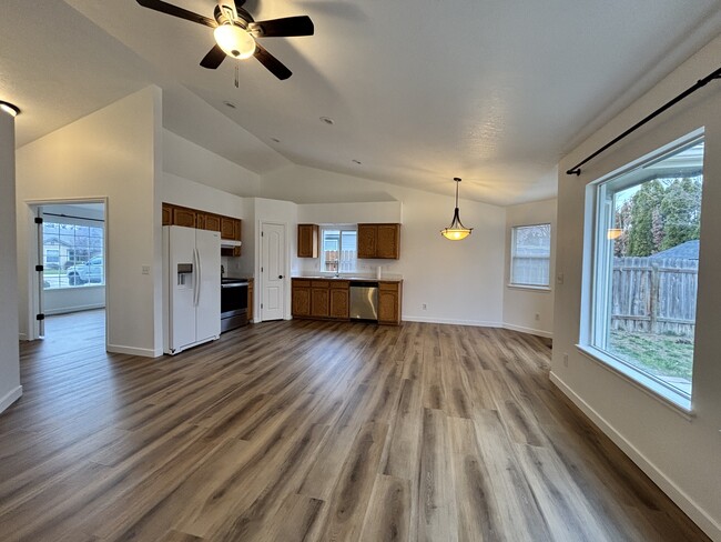 Photo - 4798 N Cengotita Ave