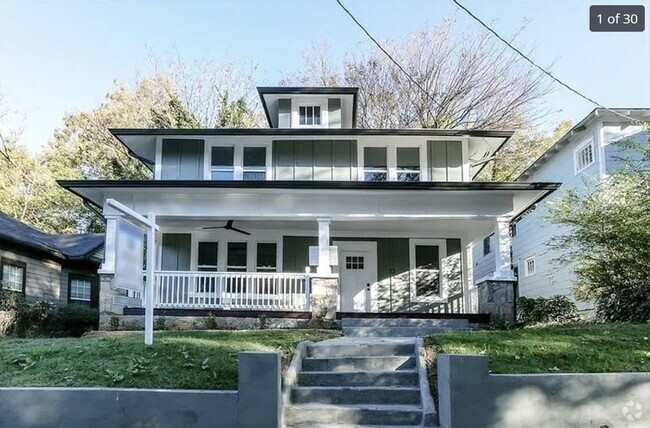 Building Photo - Spacious 4BR House in Atlanta