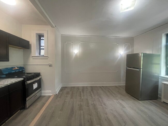 Photo - 1 Noll Pl Unit 13