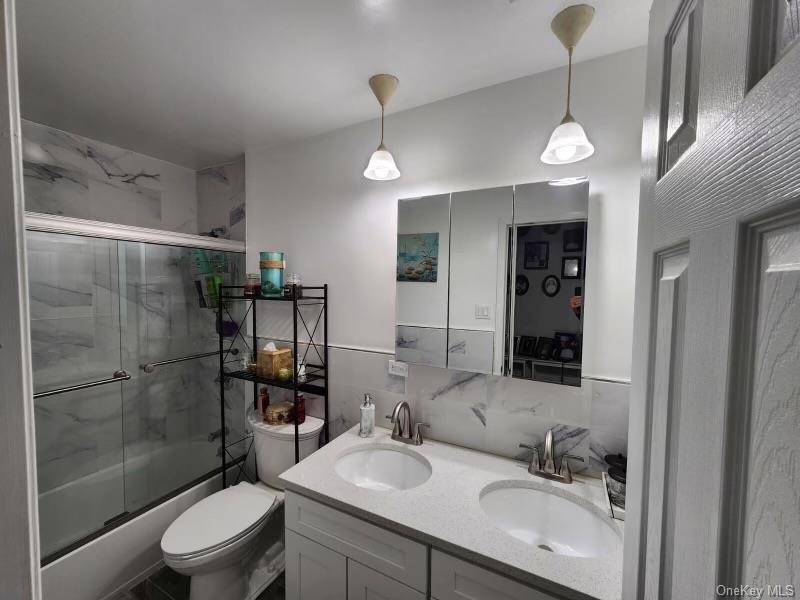 Photo - 15-68 216th St Unit 1