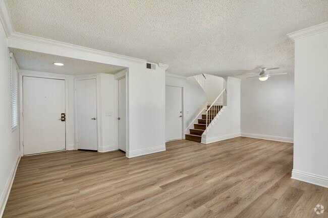 Building Photo - Rancho Vista Rental