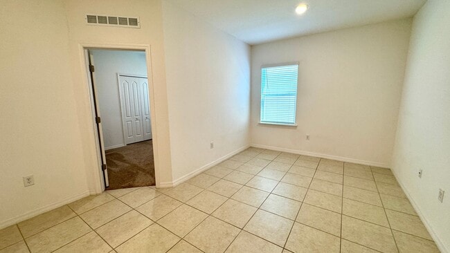 Photo - $250.00 OFF 1st Month's Rent! 3 bedroom 2 bath w study in Newberry
