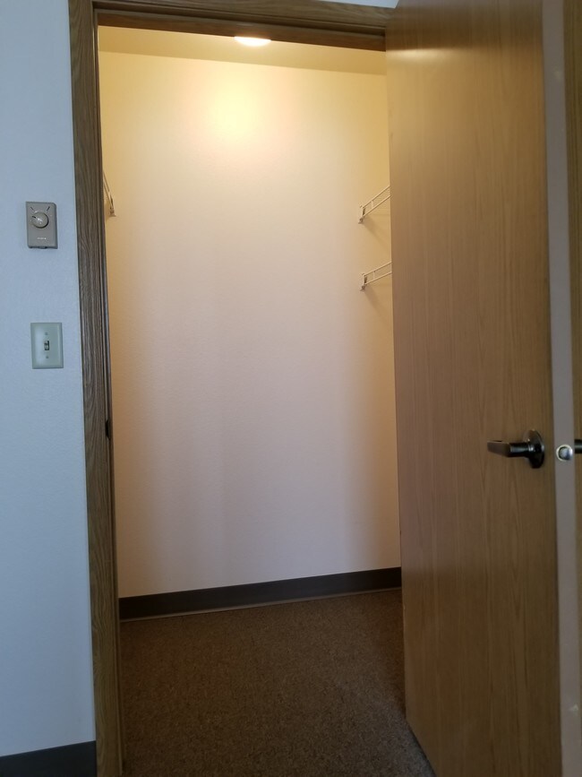 Syringa Plaza Apartments
