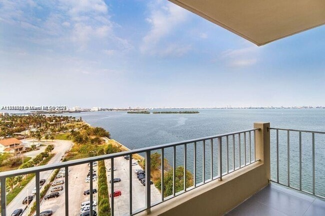 Photo - 880 NE 69th St Unidad 12Q Rental