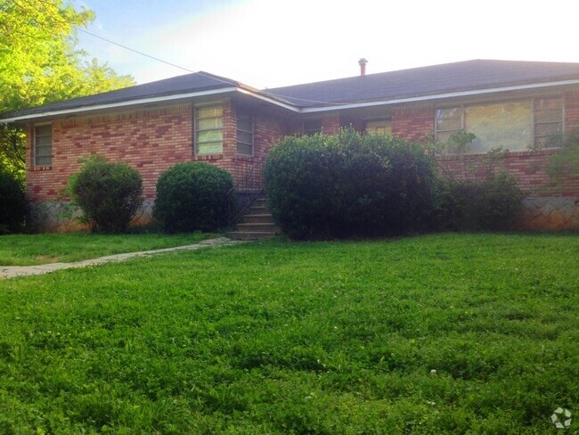Building Photo - 529 S Hairston Rd Rental