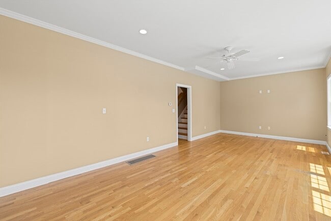 Photo - 3 Prospect Hill St