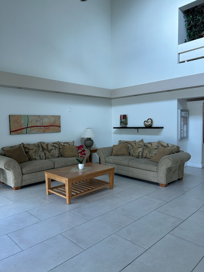 Photo - 100 Lakeview Dr Unit 207