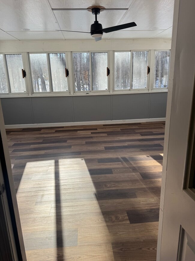 Photo - 8208 Sleepy Hollow Dr