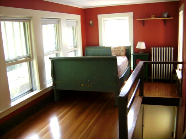 Building Photo - 39 Exeter Rd Unit #2, upstairs