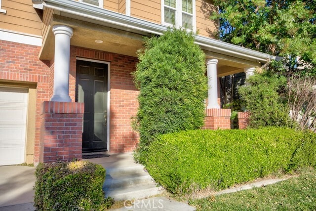 Photo - 4587 Vincent Way