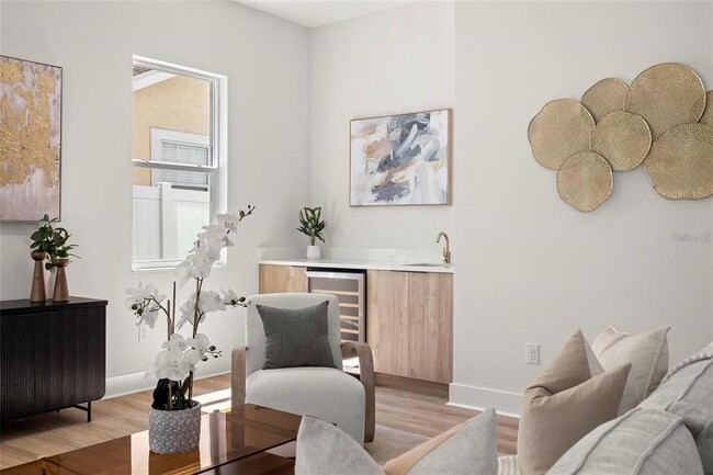 Photo - 1017 W Coral St