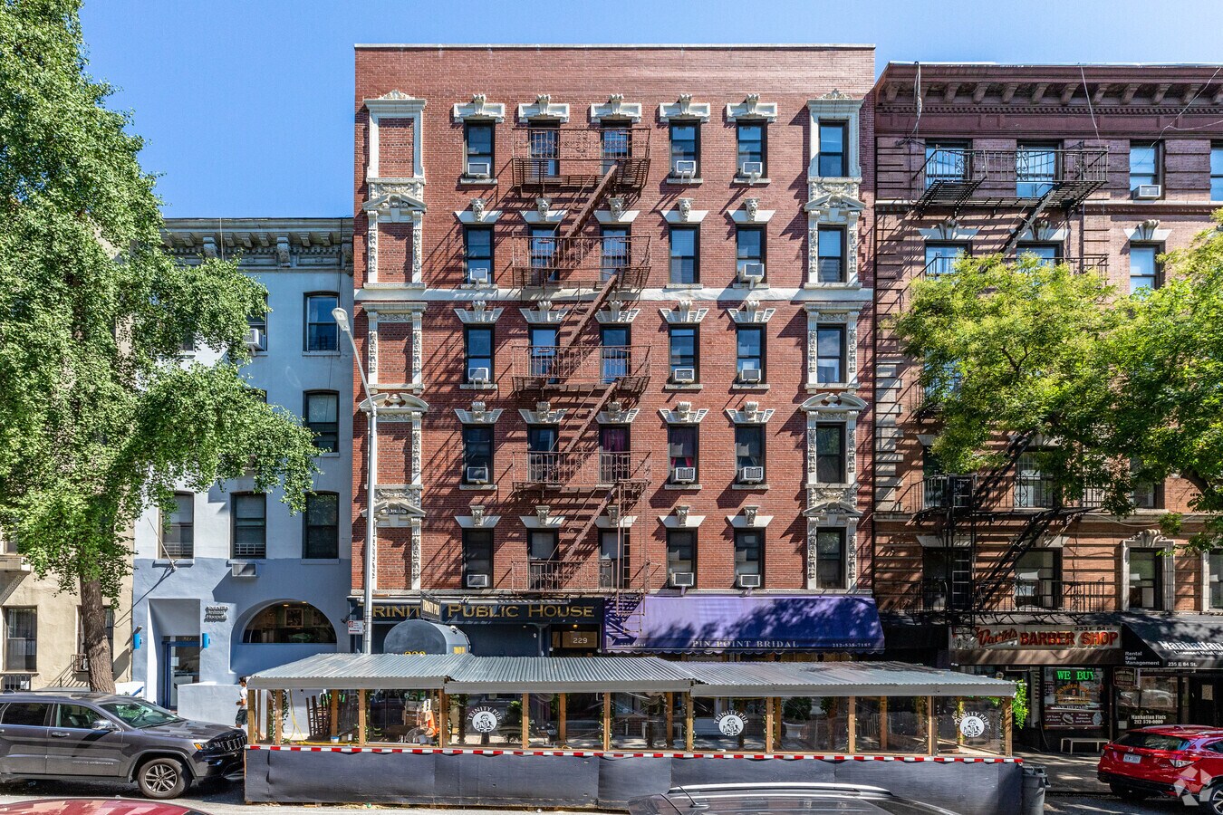 Photo - 229 E 84th St