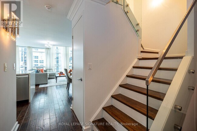 Photo - 36 Blue Jays Way Unit 1125