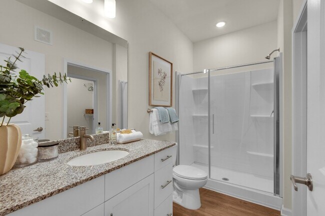 Photo - Exchange at Cedar Creek