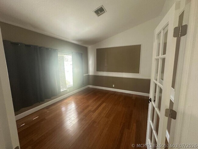 Photo - 5503 NW 39th Ave