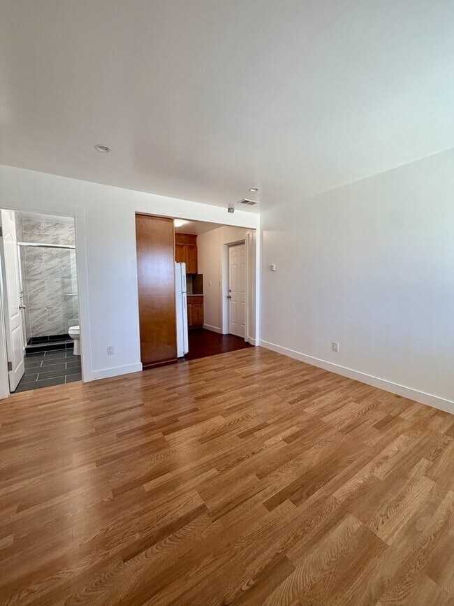 Photo - 17 Oakridge Dr Unit A
