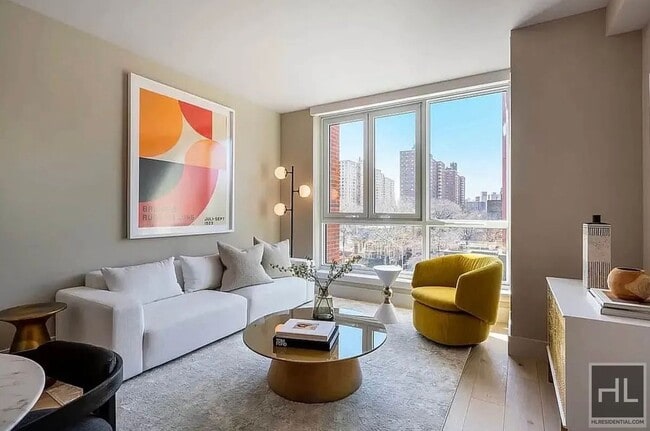 Photo - EAST 2ND ST Unit 3C