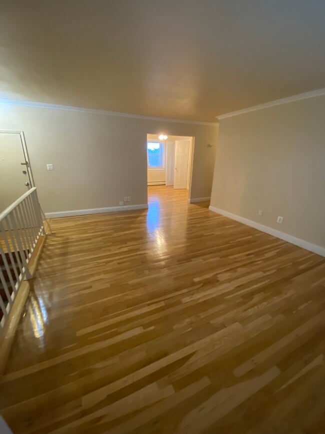 Photo - 468 Watchung Ave Unit 2