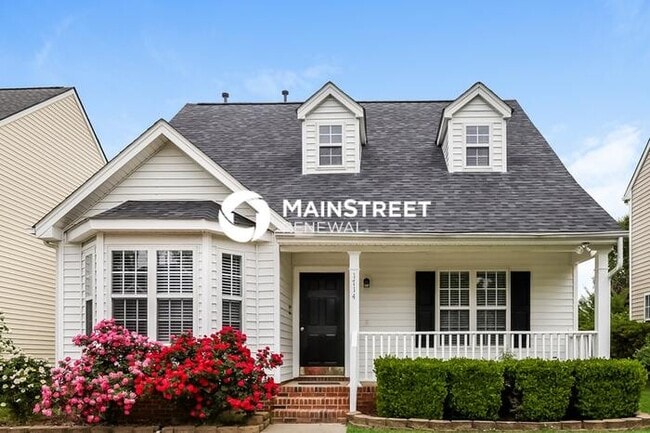 Building Photo - 4 Bedroom Pet-Friendly Home in RALEIGH, NC with Main Street Renewal