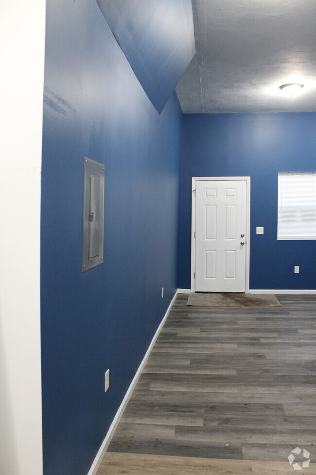 Building Photo - 167 Main St Unit 1 Rental