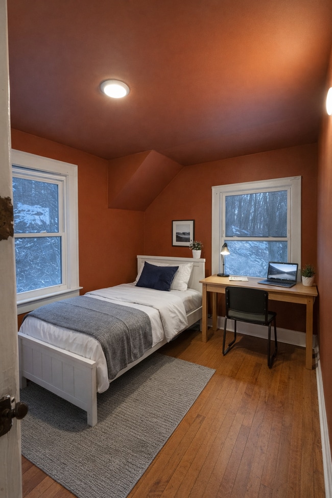 Photo - 831 Lancaster Ave