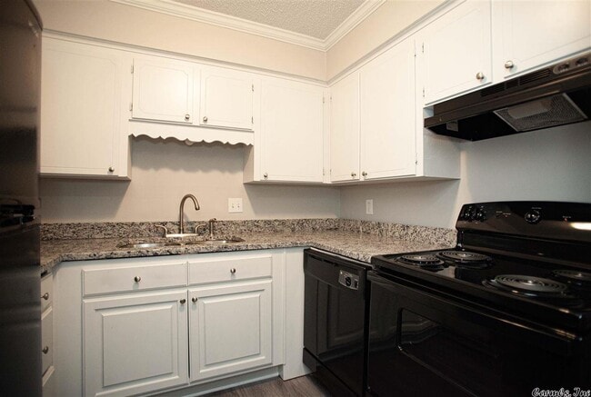 Photo - 9101 N Rodney Parham Rd Unidad 8