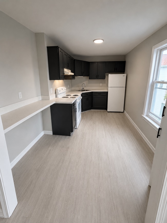 351 Montaup St Unit 3W